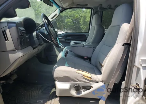 2006 Ford F250 Super Duty z USA, uszkodzony, nr VIN 1FTSW21P96EB98832